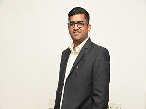 rec-appoints-dinesh-garg-as-company-secretary